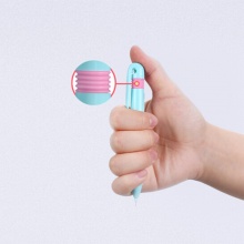 晨光优握正姿套装自动铅笔HAMP0688黑1.1mm 组合卡装单支装铅笔+1盒铅芯 36卡/盒 外壳颜色随机