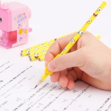 晨光铅笔QWP35757海绵宝宝形象卡通铅笔套装 8支笔+2个正姿握笔器