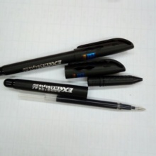现代美 GP-3020 超大容量中性笔0.7MM 黑色 12支/盒