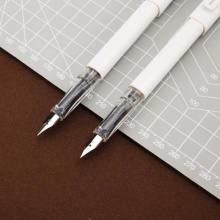 晨光钢笔优品系列AFPM1202 EF/0.38mm明尖 可换墨囊 黑色/白色 单支装